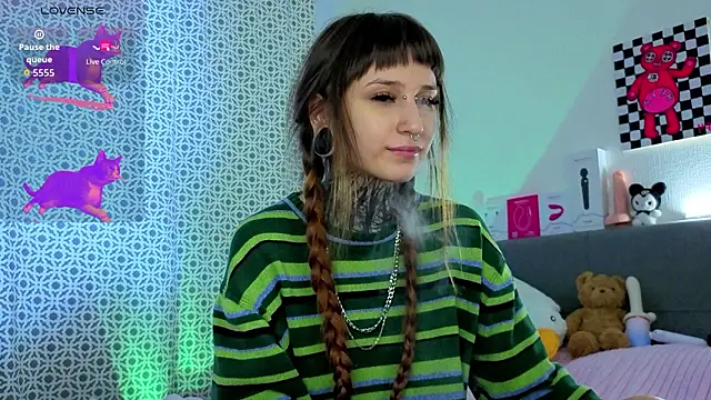 LilithPoison online show from February 2026 06:26:01 AM