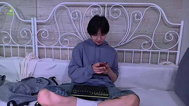 Snapshot of HeejinWang chatting on July 2026 03:07:01 PM HeejinWang online show from July 2026 03:07:01 PM