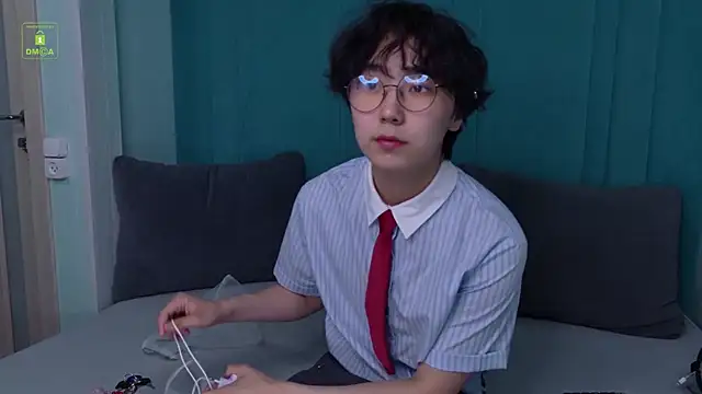 Snapshot of HeejinWang chatting on July 2026 10:19:02 AM HeejinWang online show from July 2026 10:19:02 AM