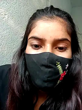 Aaisha-16 online show from October 2025 02:04:01 AM