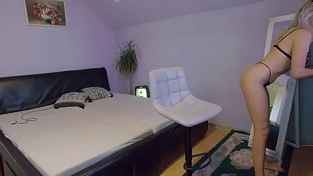 LustfulSin  online show from November 2025 07:20:01 AM