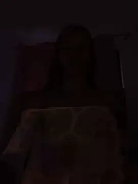 Mia royal online show from February 2026 07:48:01 PM