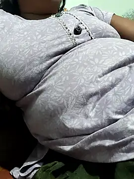 Mmm143 online show from January 2026 04:22:01 PM