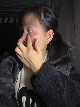 huong-18 online show from December 2025 02:46:02 PM