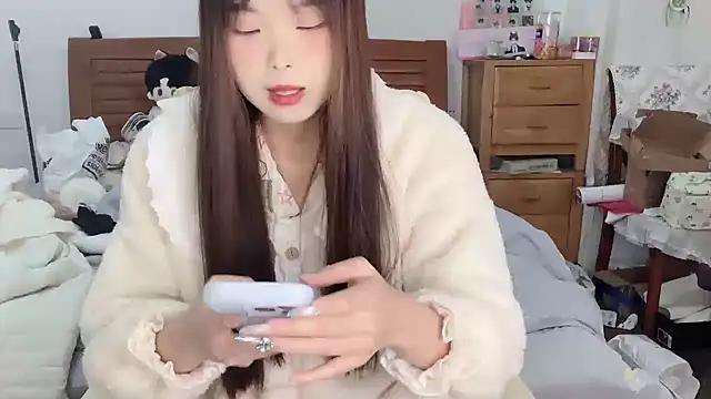 Akong11 online show from November 2025 03:38:02 AM