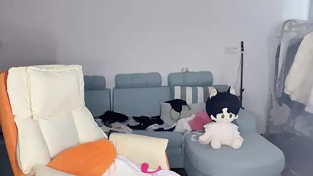 Akong11 online show from March 2026 04:40:01 AM