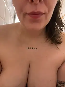 anonyme hot47 online show from March 2026 01:57:02 PM