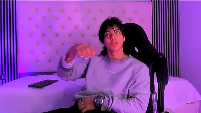 toji luxxer online show from November 2025 10:10:02 PM