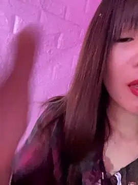 Moon pusy online show from January 2026 12:42:01 PM