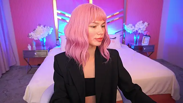 ShyySiren online show from September 2025 06:26:02 AM