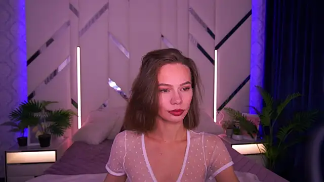 ShyySiren online show from December 2025 08:45:01 AM