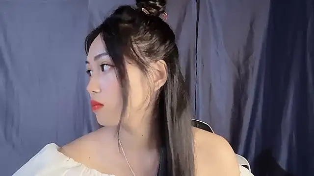 Snapshot of Lyly4757 chatting on September 2025 04:59:02 AM Lyly4757 online show from September 2025 04:59:02 AM