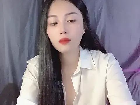 Snapshot of Lyly4757 chatting on October 2025 01:06:01 AM Lyly4757 online show from October 2025 01:06:01 AM