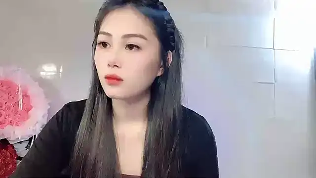 Lyly4757 online show from November 2025 02:34:02 PM