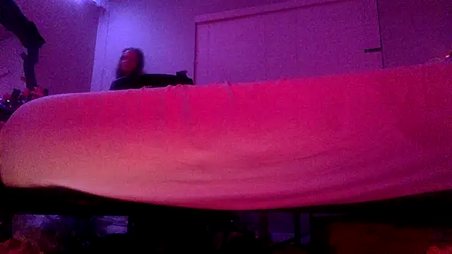 Texxaspearl online show from April 2026 10:01:02 AM