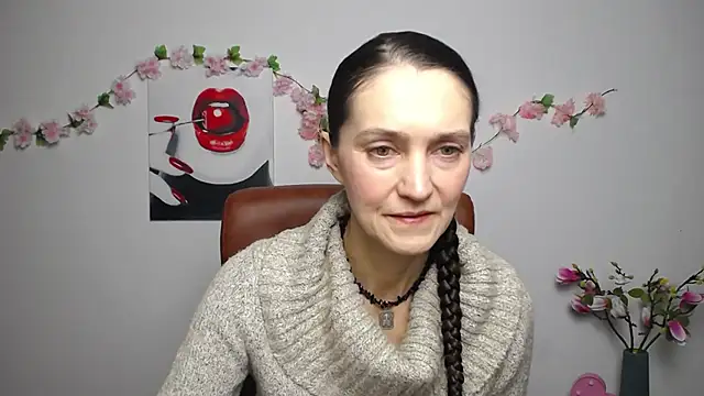 TayaFinch online show from November 2025 01:32:01 PM