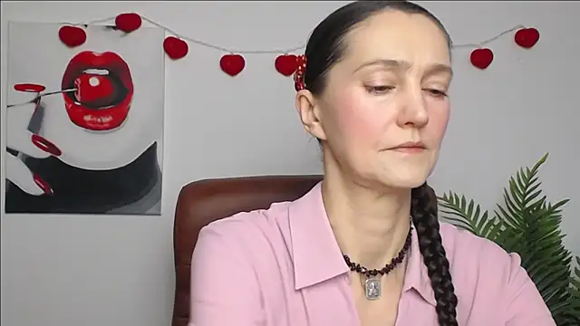 TayaFinch online show from February 2026 01:07:02 PM