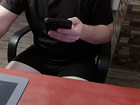 Snapshot of insomnia_llko1998 chatting on November 2025 09:31:02 PM insomnia llko1998 online show from November 2025 09:31:02 PM