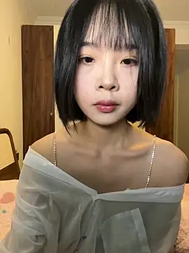 qiqi x online show from January 2026 02:22:01 PM