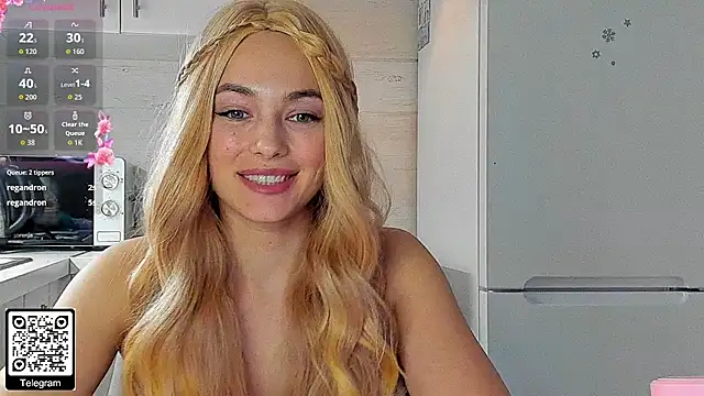 Snapshot of KristenHarrington chatting on January 2026 01:25:02 PM KristenHarrington online show from January 2026 01:25:02 PM