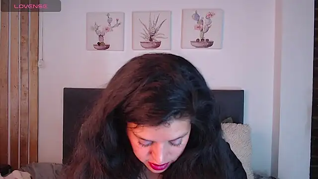 Andrea secret  online show from November 2025 02:39:02 PM