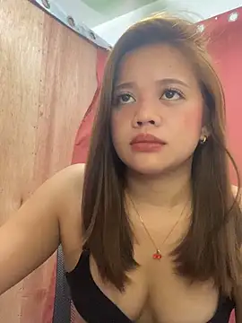 yoursexyladyLory19 online show from December 2025 04:31:02 AM