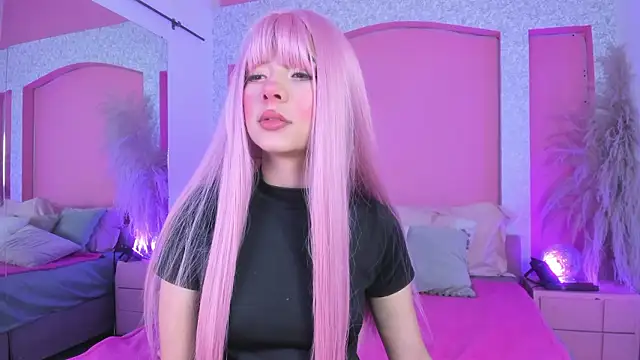 Peytonn Monroe online show from February 2026 12:11:01 PM