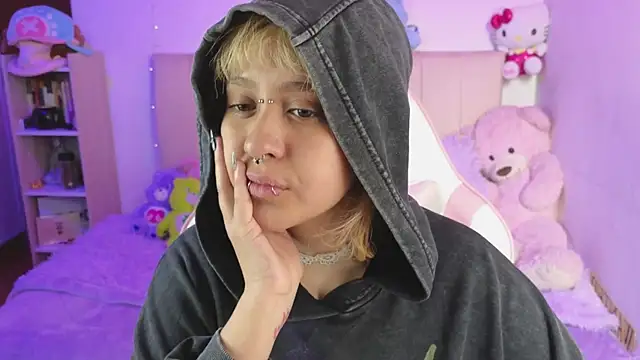 NekoWaifu online show from June 2026 03:25:02 PM