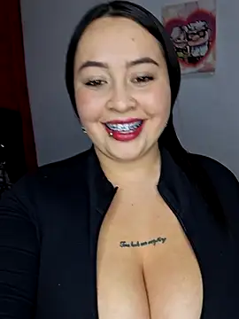 Snapshot of __Stefanni__ chatting on September 2025 07:02:01 AM Stefanni online show from September 2025 07:02:01 AM