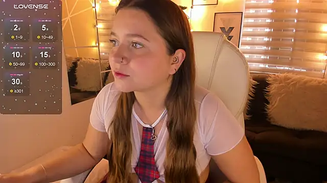 sophiee09  online show from March 2026 01:34:01 PM