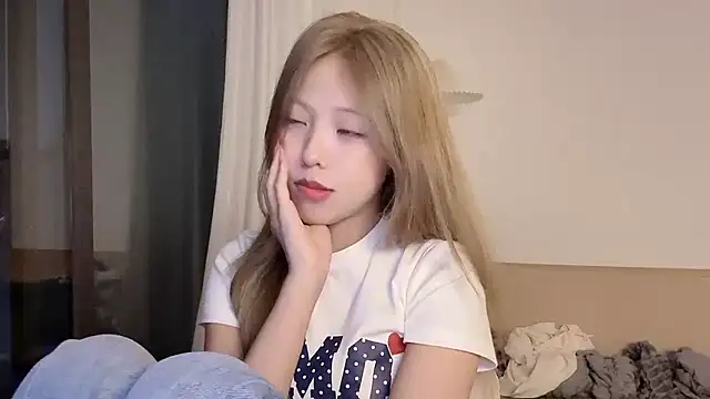 Meng 777 online show from April 2026 12:34:02 PM