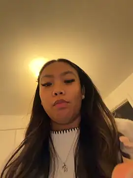 Snapshot of MissCherryyxox chatting on October 2025 05:30:01 PM MissCherryyxox online show from October 2025 05:30:01 PM