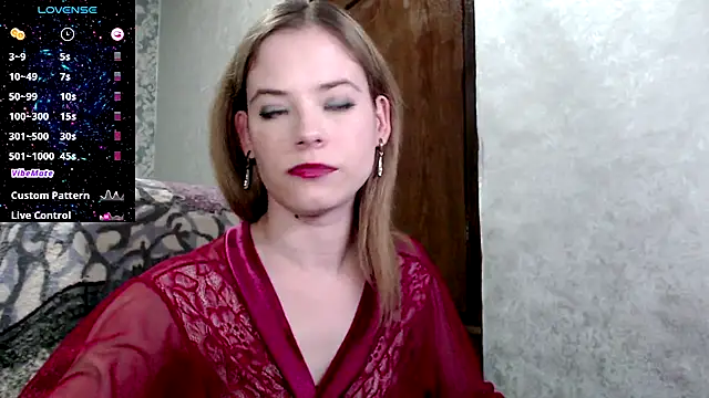 Kate  Loves online show from November 2025 06:21:01 PM