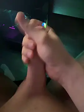 jstntz online show from April 2026 09:16:01 PM