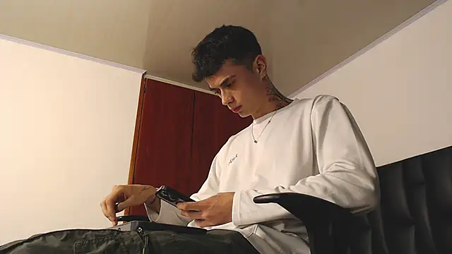 jaico santos online show from December 2025 11:10:02 PM