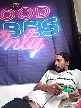 Snapshot of Mikaaa97 chatting on February 2026 03:32:02 PM Mikaaa97 online show from February 2026 03:32:02 PM