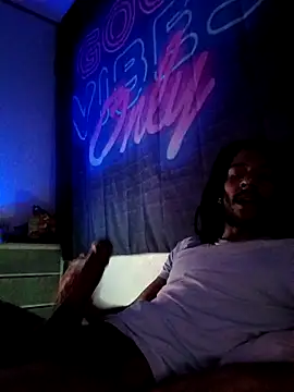 Snapshot of Mikaaa97 chatting on February 2026 03:22:02 AM Mikaaa97 online show from February 2026 03:22:02 AM