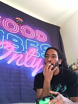 Snapshot of Mikaaa97 chatting on February 2026 11:42:02 AM Mikaaa97 online show from February 2026 11:42:02 AM