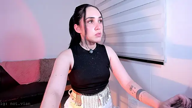 SarahCastillo  online show from January 2026 04:51:01 AM