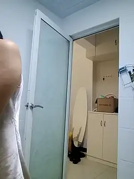 wen78759 online show from November 2025 02:35:01 AM