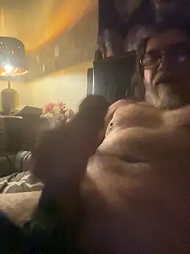 nothingbutagoontime68 online show from September 2025 01:02:02 PM