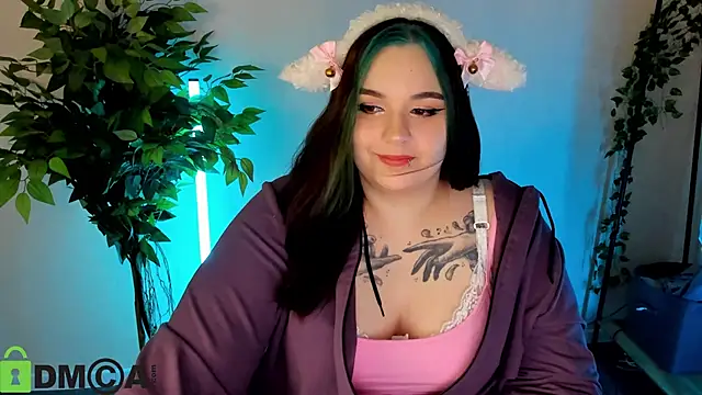 Mia R0ss online show from March 2026 11:11:01 PM