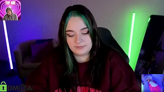 Mia R0ss online show from March 2026 12:07:02 AM