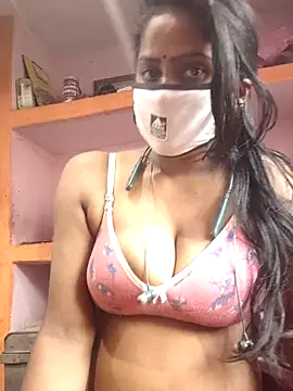 Jasmine Januja online show from December 2025 06:01:02 AM