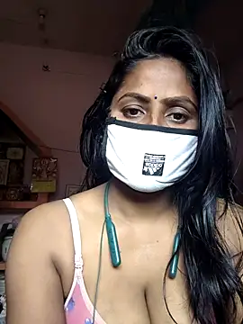 Jasmine Januja online show from December 2025 06:33:02 AM