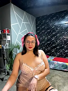 Snapshot of 1aquaticangel69 chatting on November 2025 03:23:01 PM 1aquaticangel69 online show from November 2025 03:23:01 PM