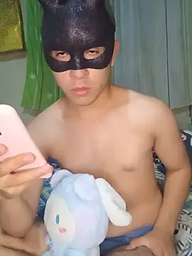 Snapshot of Max_Valenzue chatting on July 2026 05:33:02 AM Max Valenzue online show from July 2026 05:33:02 AM