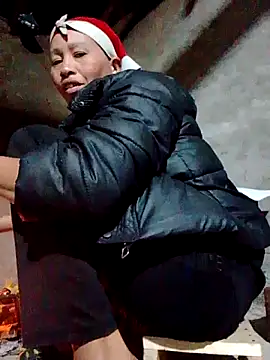 donna-bae online show from February 2026 11:26:02 AM