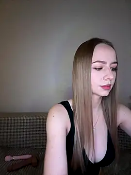 MissOyee online show from October 2025 06:09:02 PM