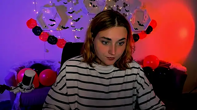 casey meow  online show from October 2025 09:46:02 AM